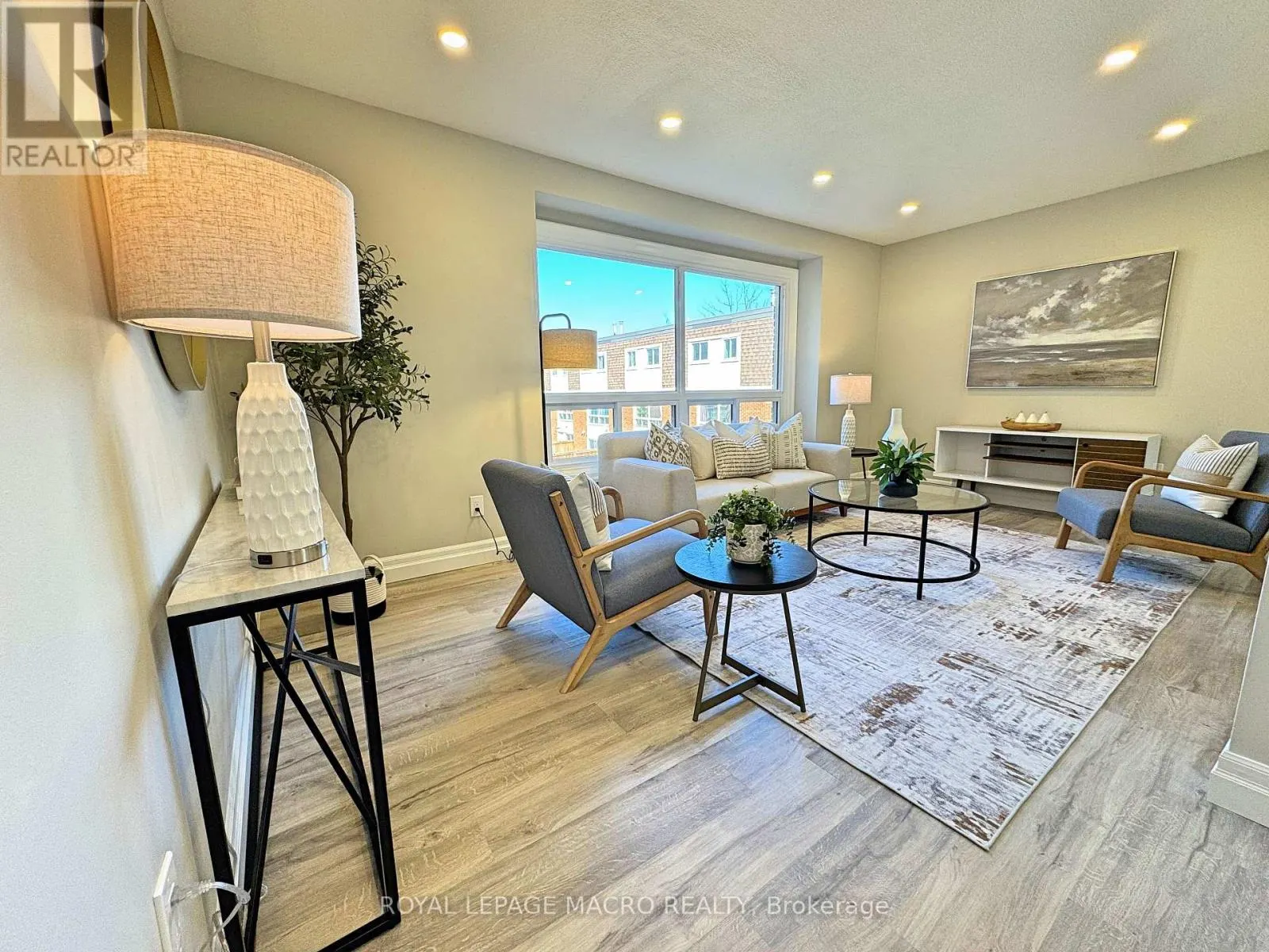 35 - 125 BONAVENTURE DRIVE