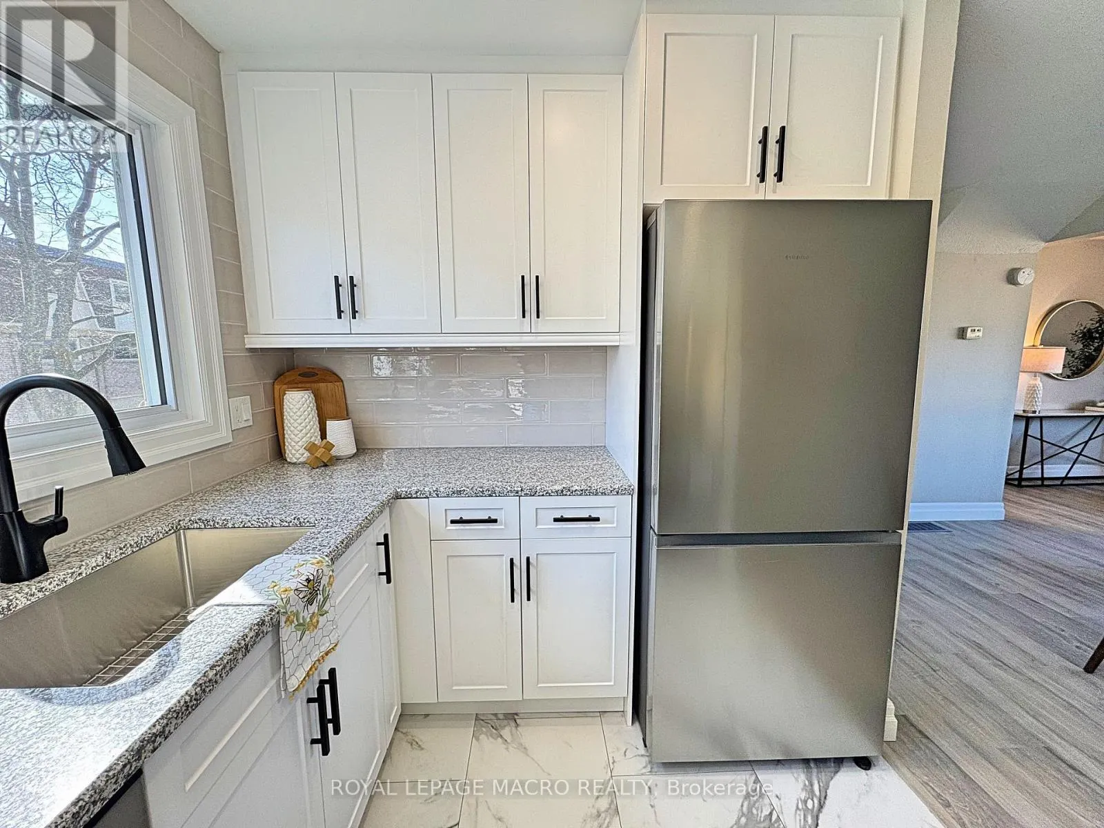 35 - 125 BONAVENTURE DRIVE
