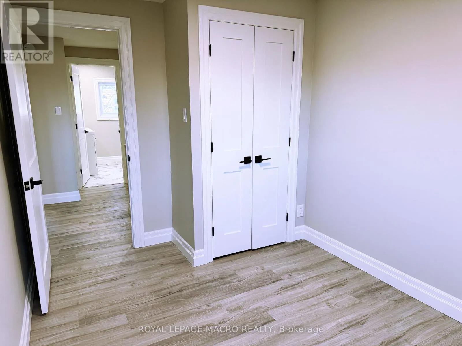 35 - 125 BONAVENTURE DRIVE
