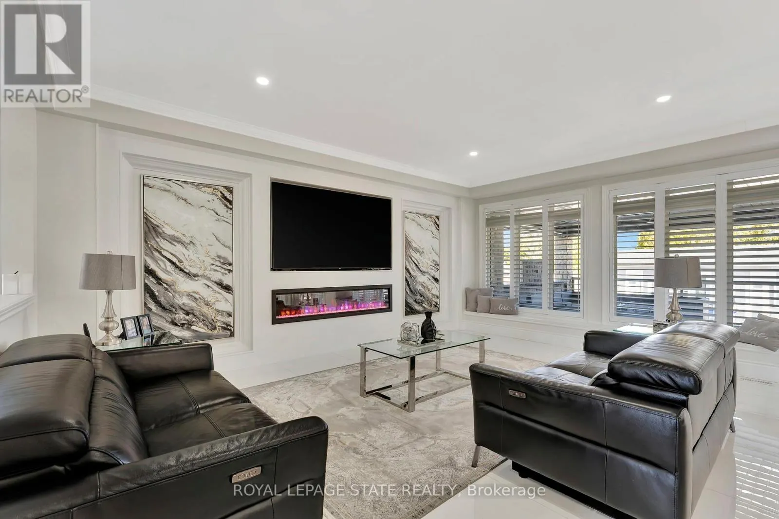 7 BERNINI COURT