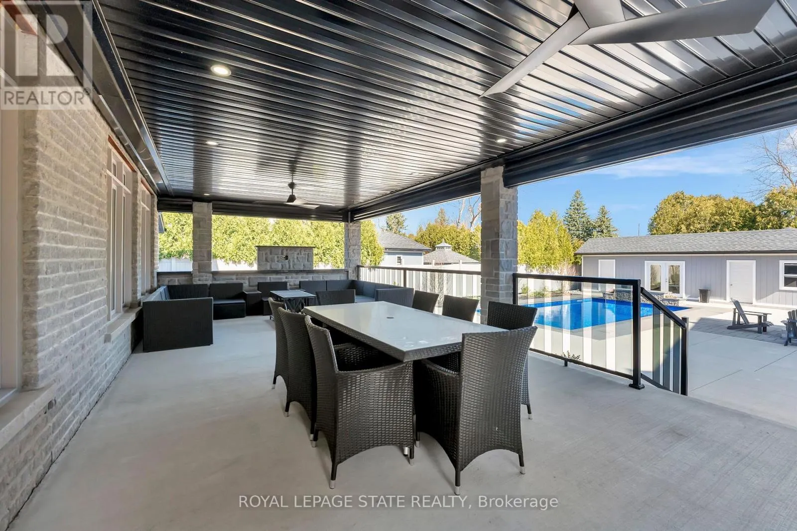 7 BERNINI COURT