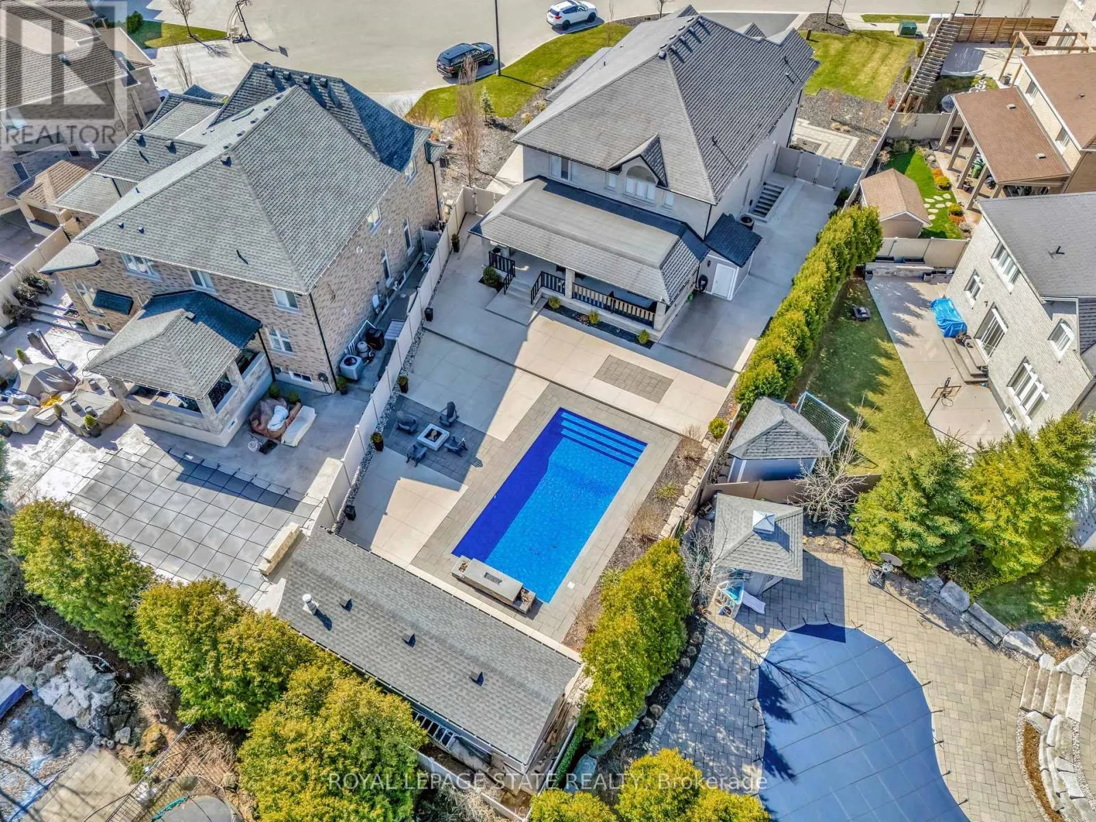 7 BERNINI COURT