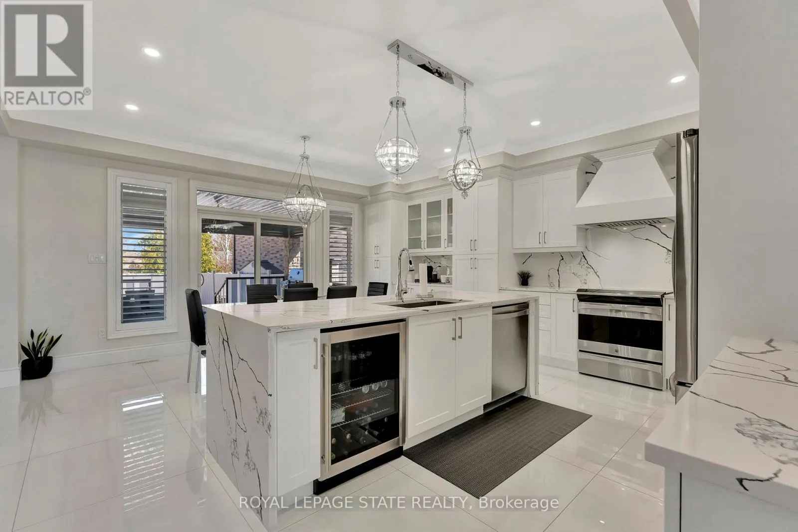 7 BERNINI COURT