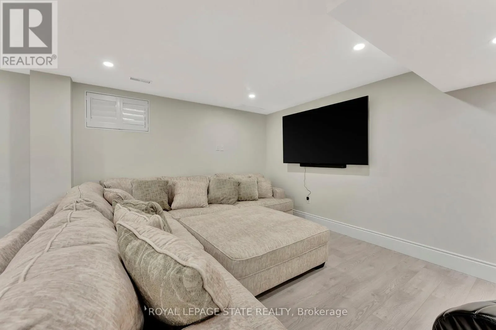 7 BERNINI COURT