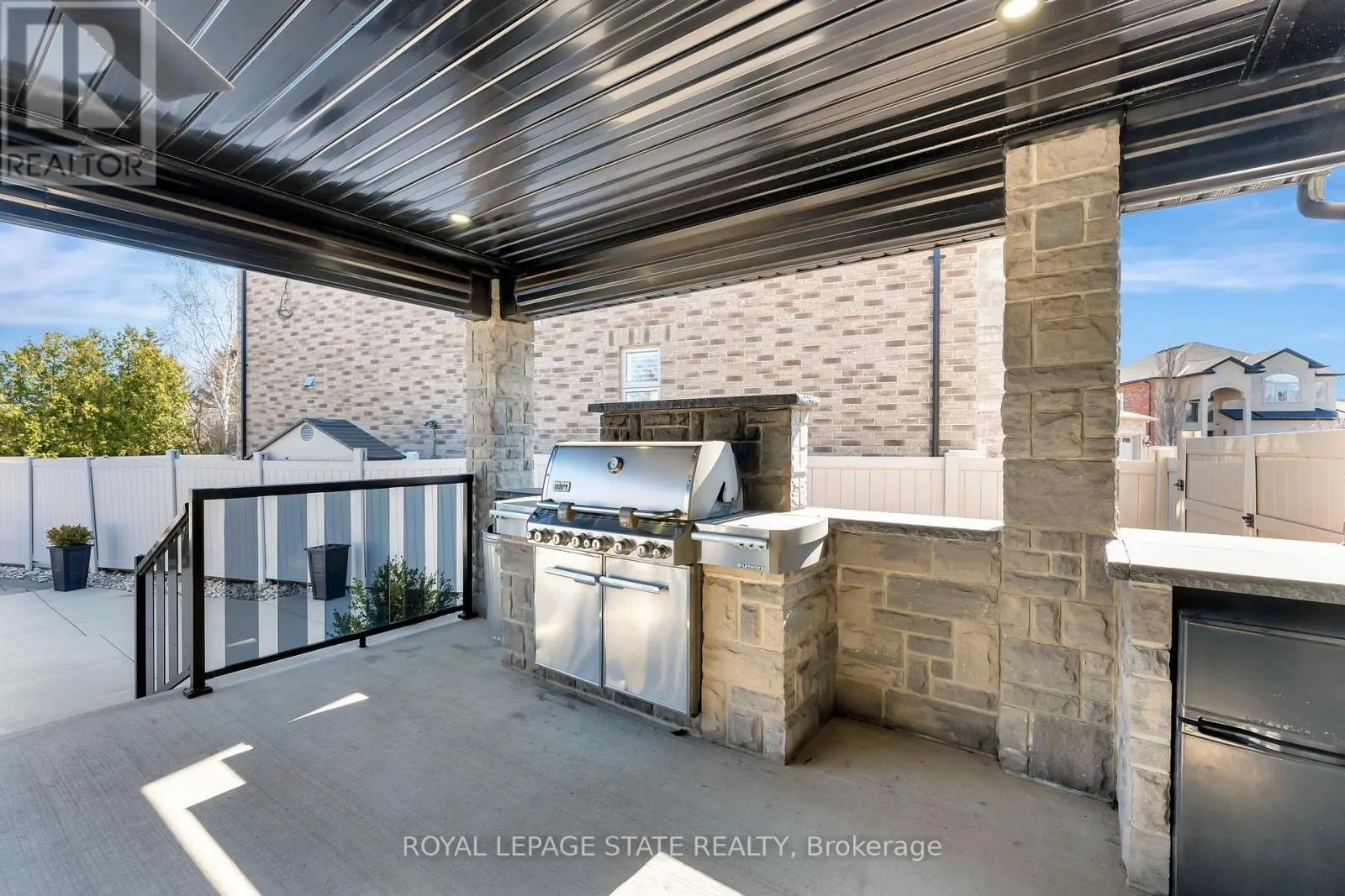 7 BERNINI COURT