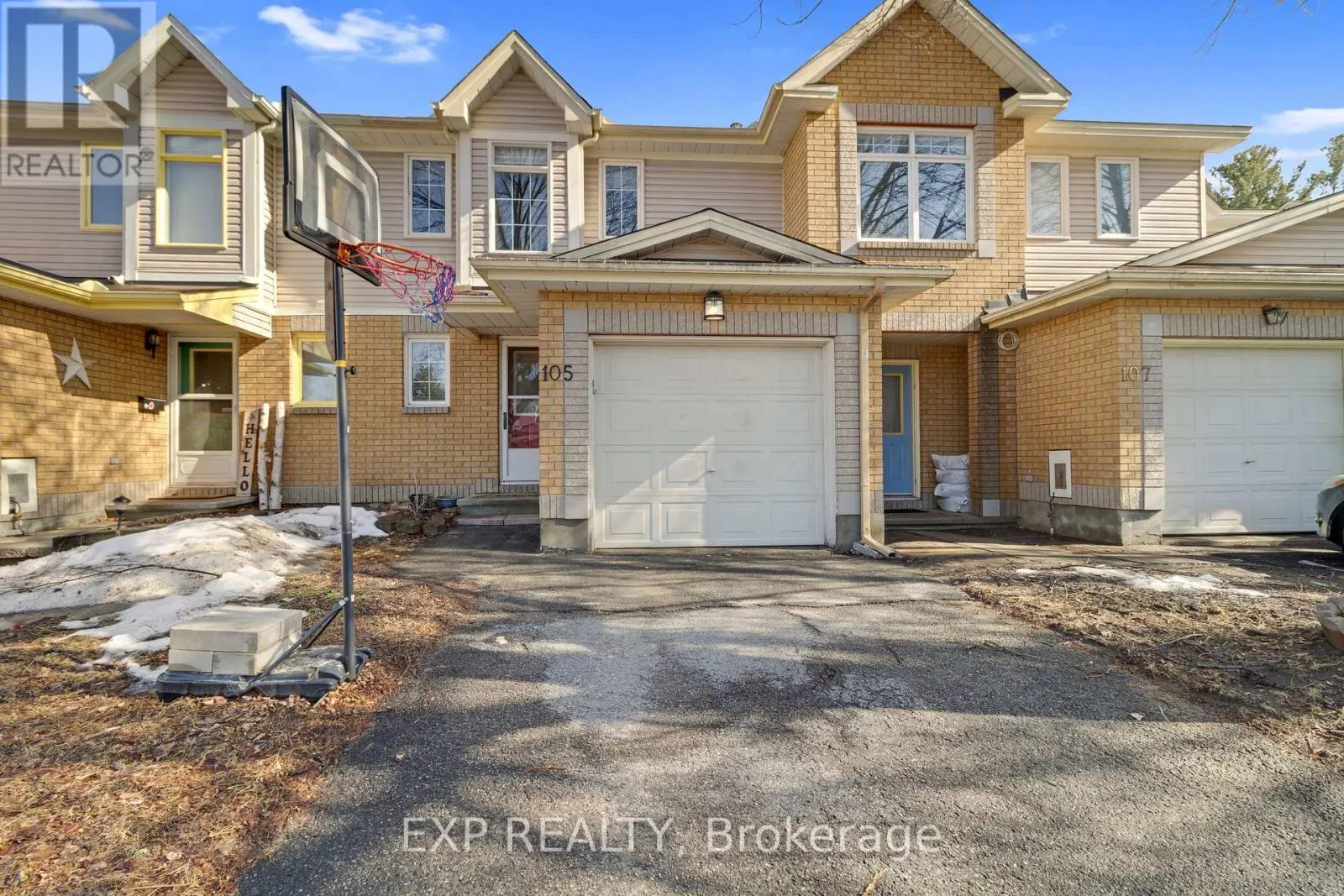 105 BANCHORY CRESCENT