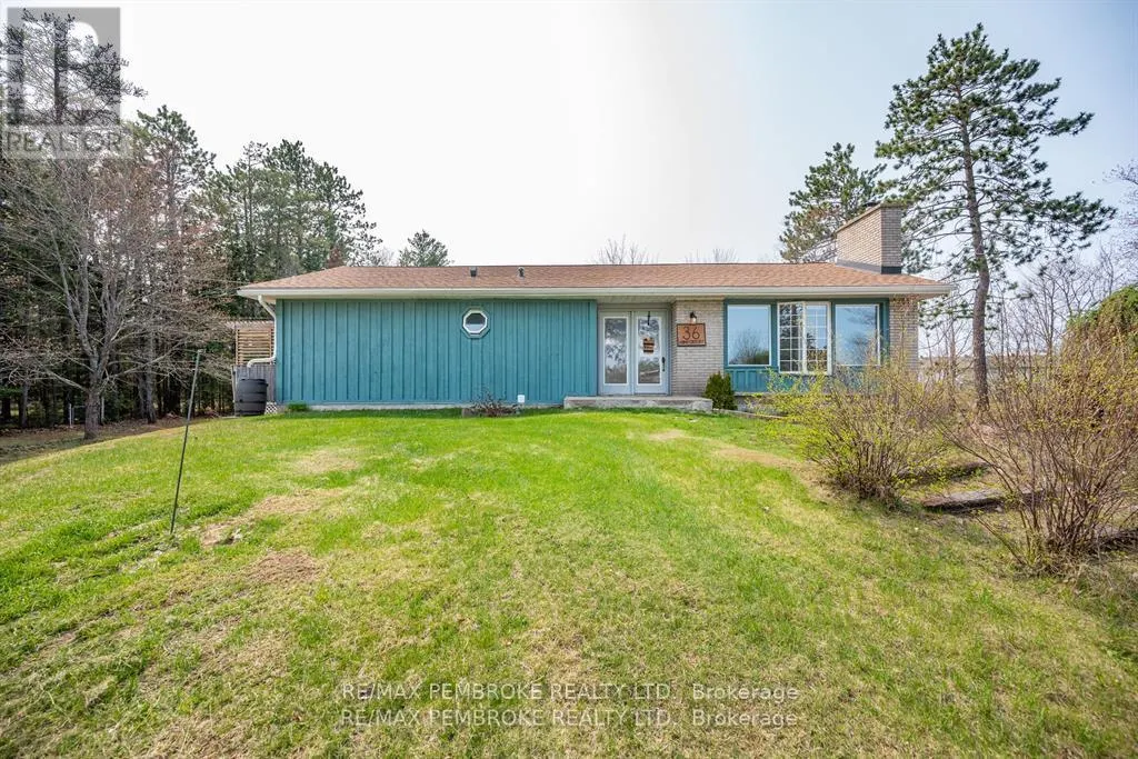 36 LABINE CRESCENT