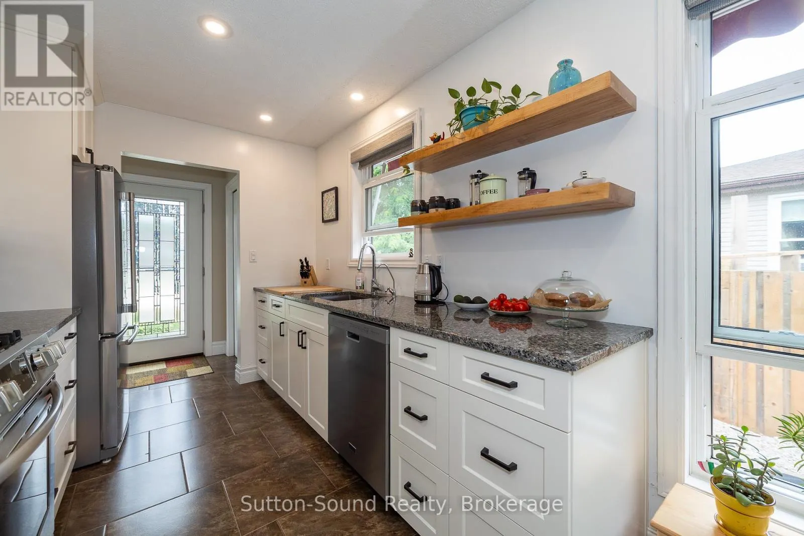 1160 12TH STREET E