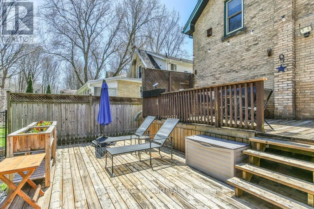 20 MCALPINE AVENUE