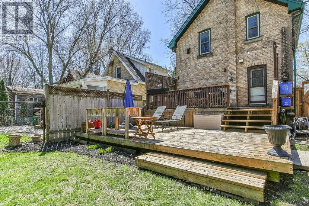 20 MCALPINE AVENUE