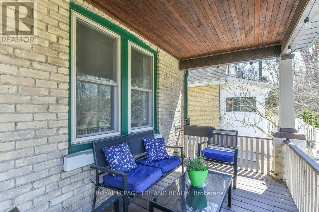 20 MCALPINE AVENUE