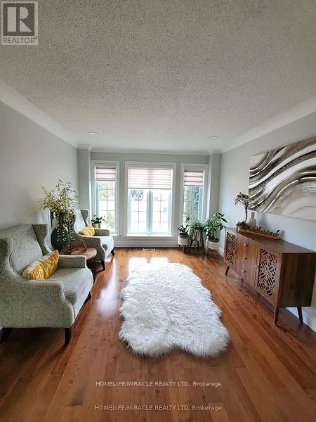 106 KNUDSON DRIVE