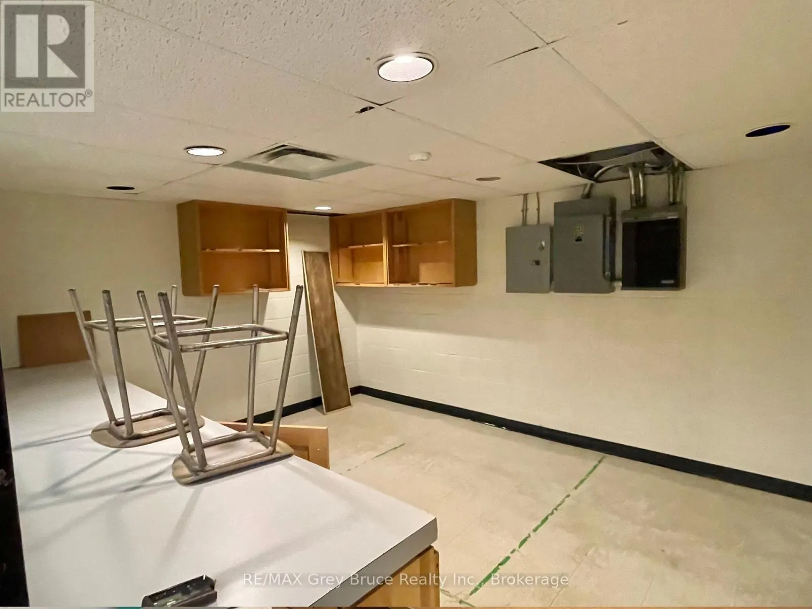 3 - 125 ELIZA STREET S, #3