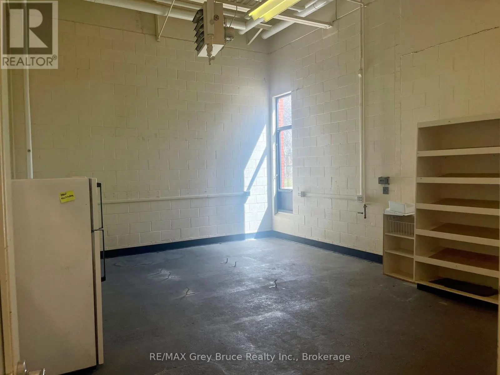 2 - 125 ELIZA STREET S, #2