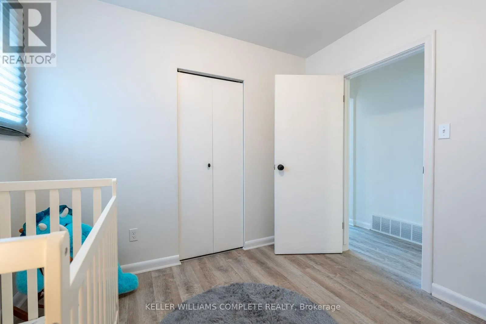 15 NELLIGAN PLACE