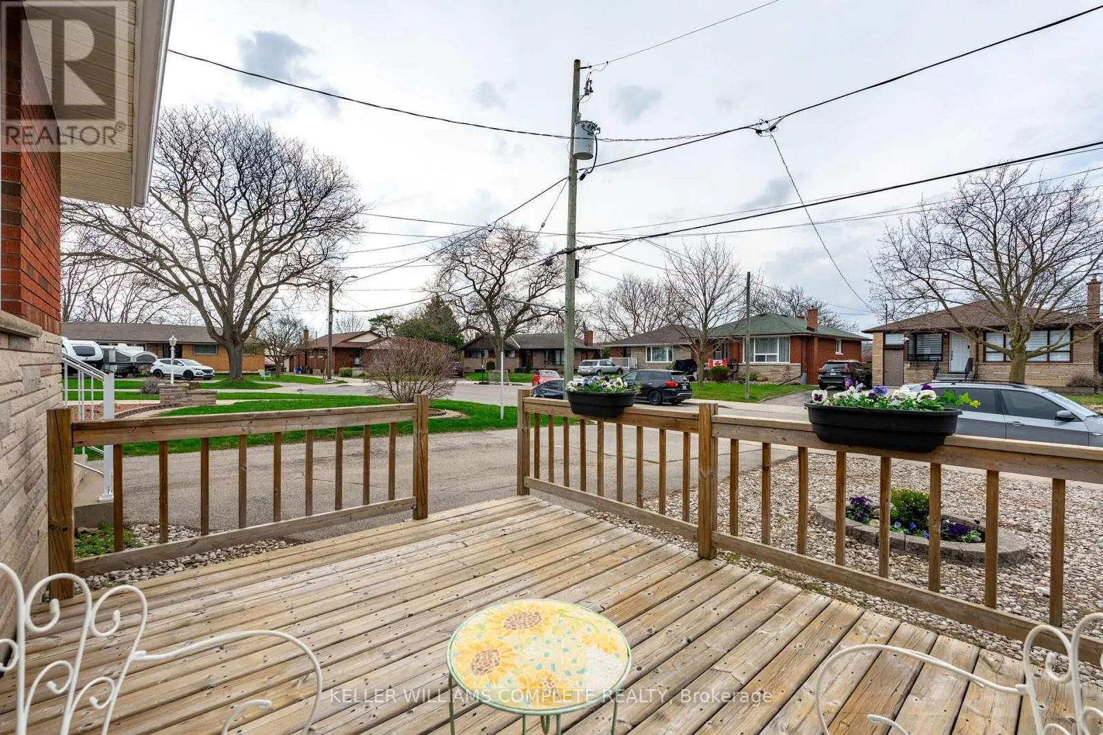 15 NELLIGAN PLACE