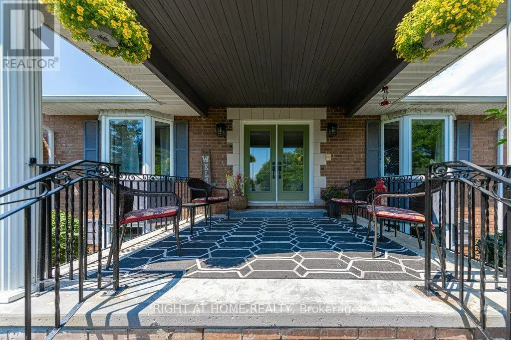 550 QUEEN STREET E