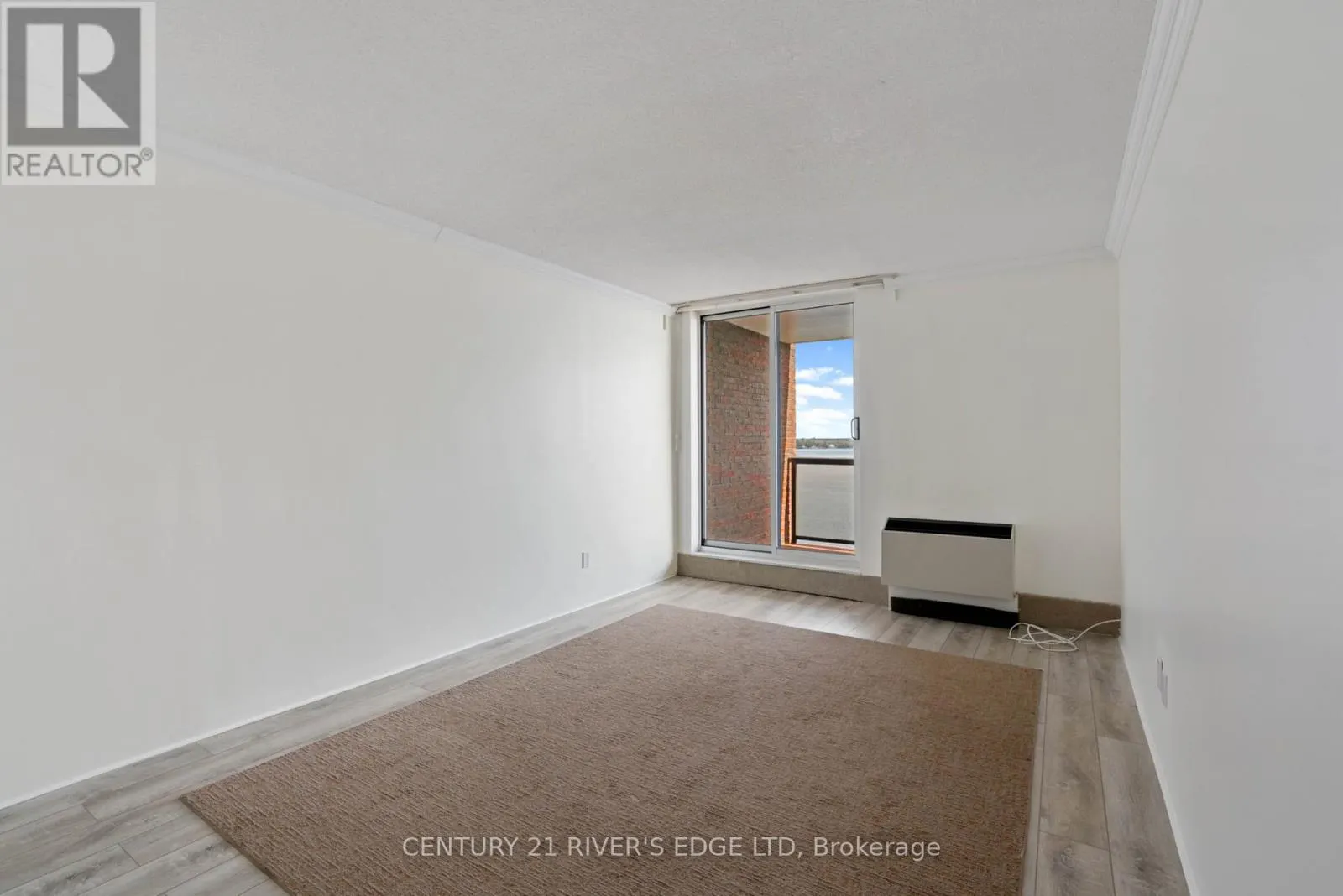 601 - 55 WATER STREET E