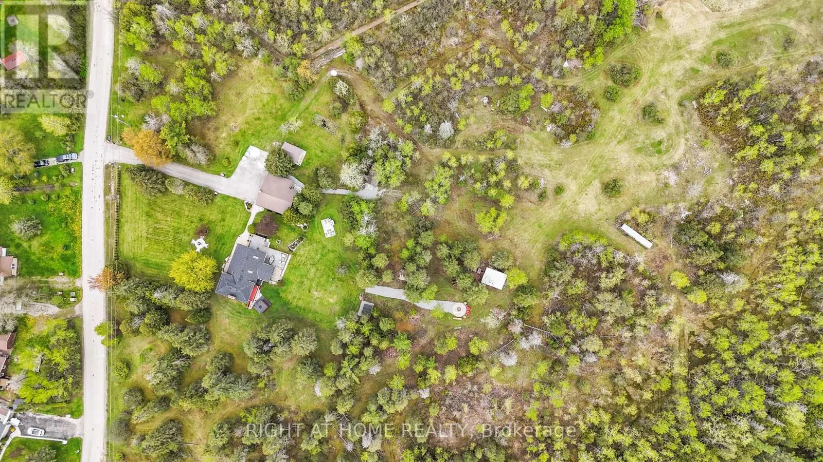 119 STURGEON GLEN ROAD