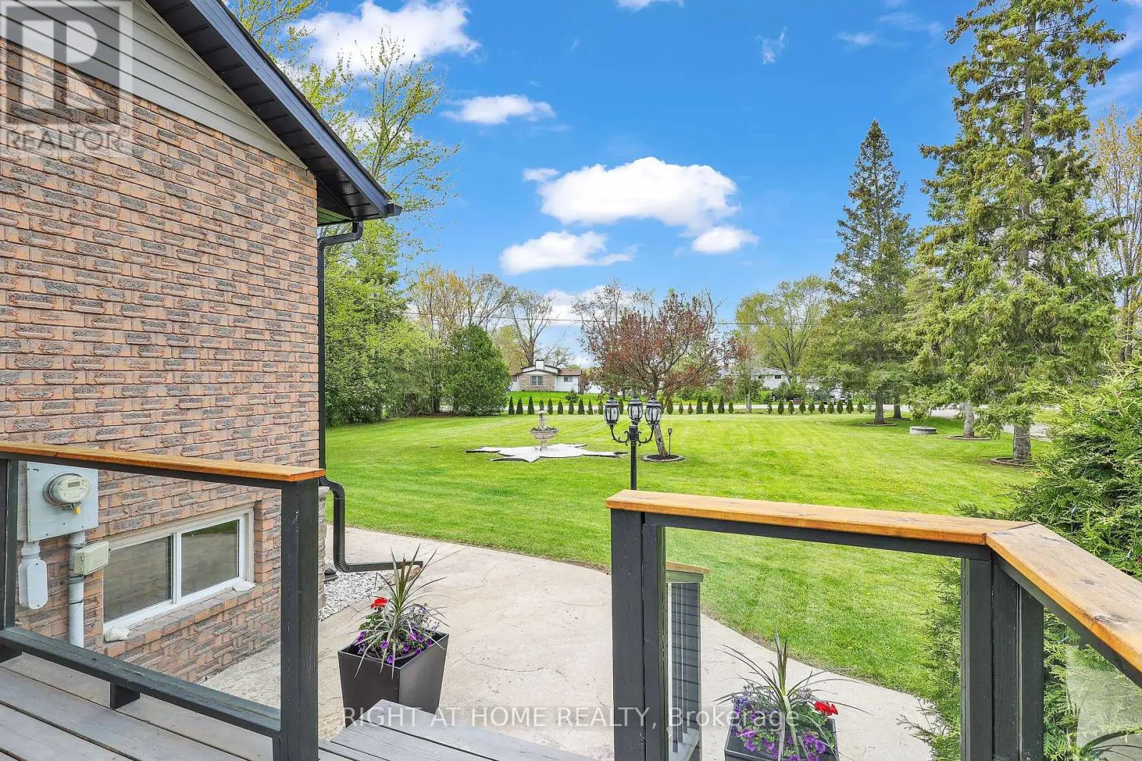 119 STURGEON GLEN ROAD