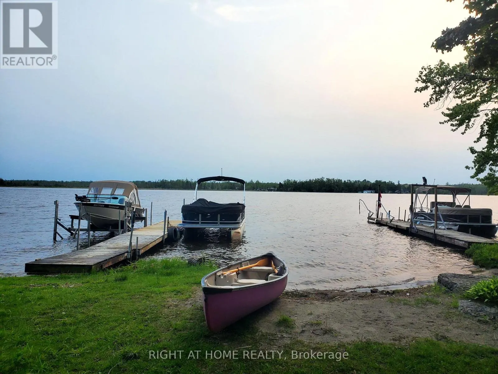 119 STURGEON GLEN ROAD