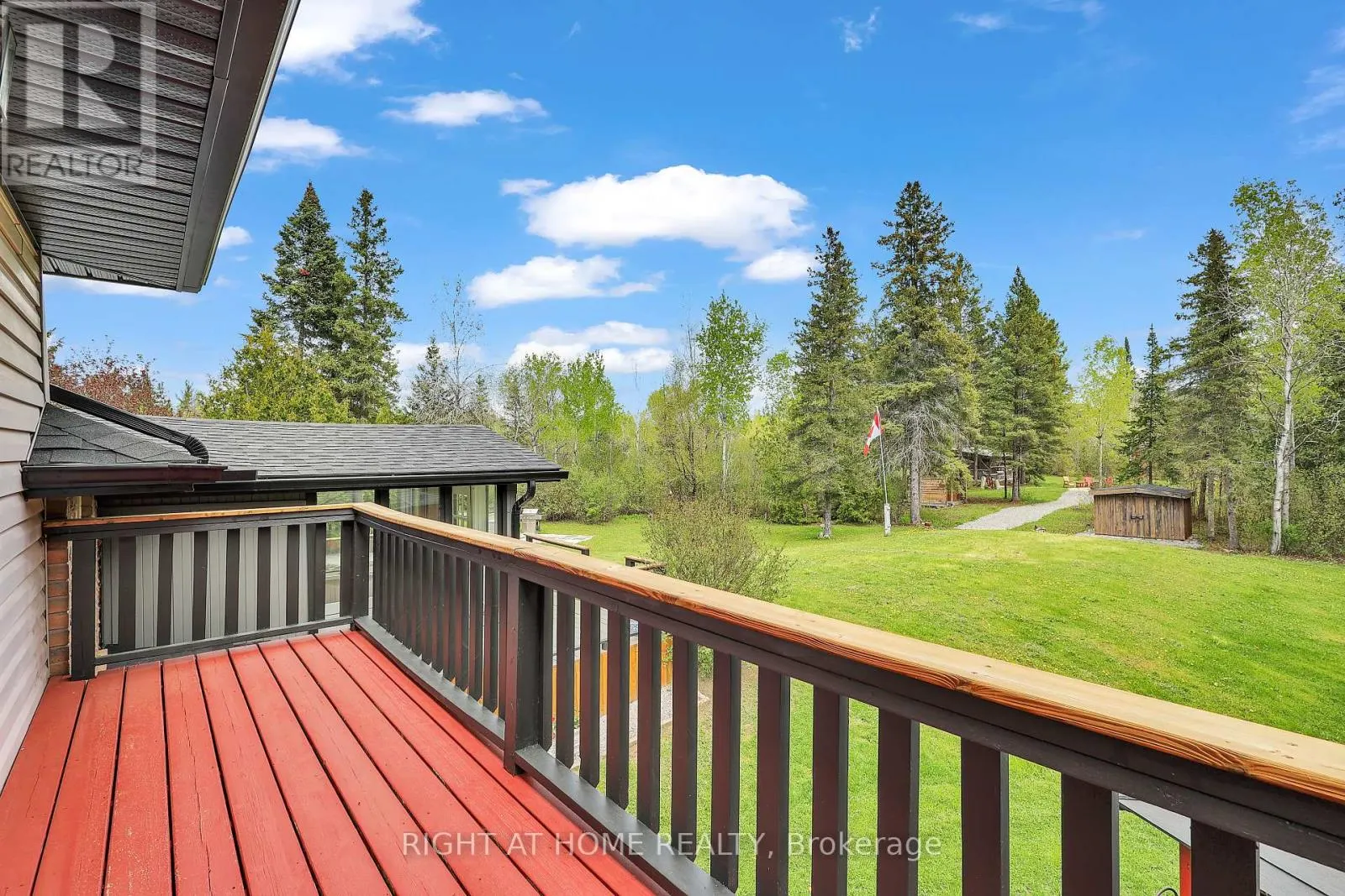 119 STURGEON GLEN ROAD