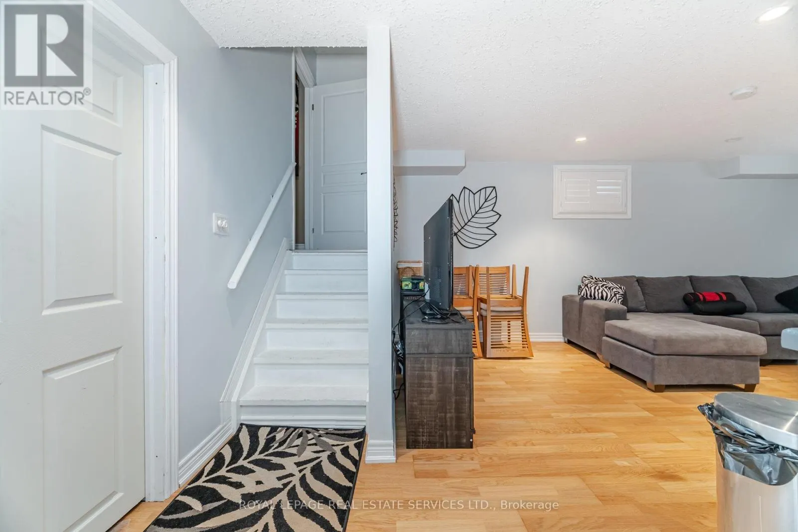 54 OAKHAVEN PLACE