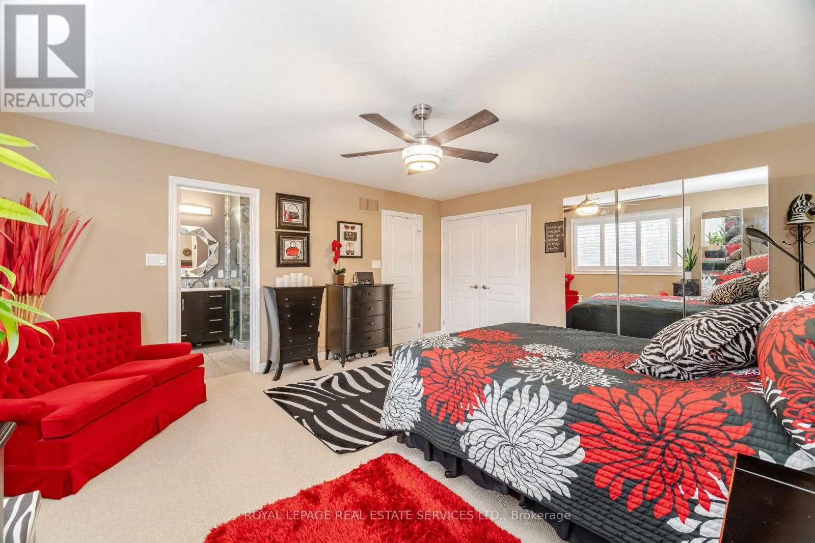54 OAKHAVEN PLACE