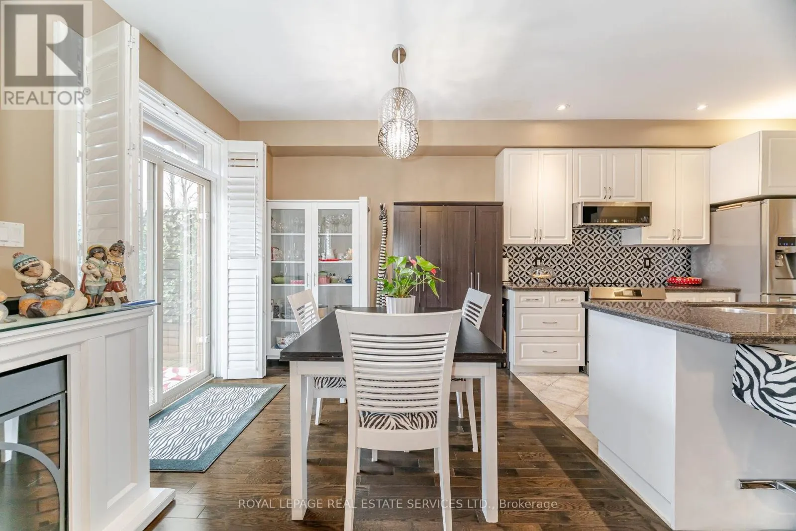 54 OAKHAVEN PLACE