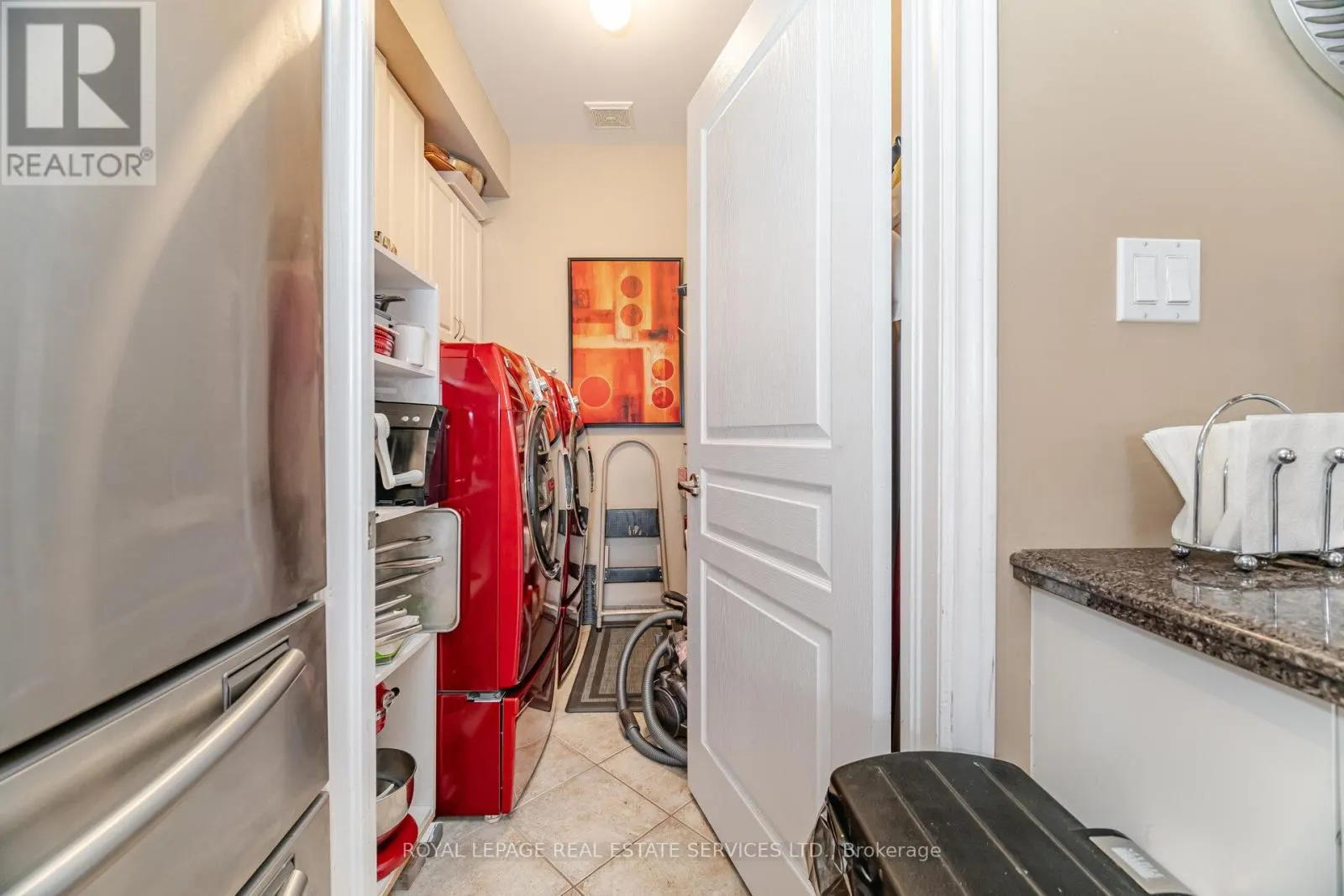 54 OAKHAVEN PLACE
