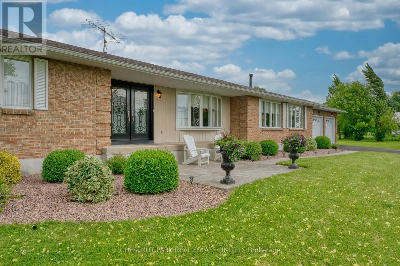 90 RIVER ROAD