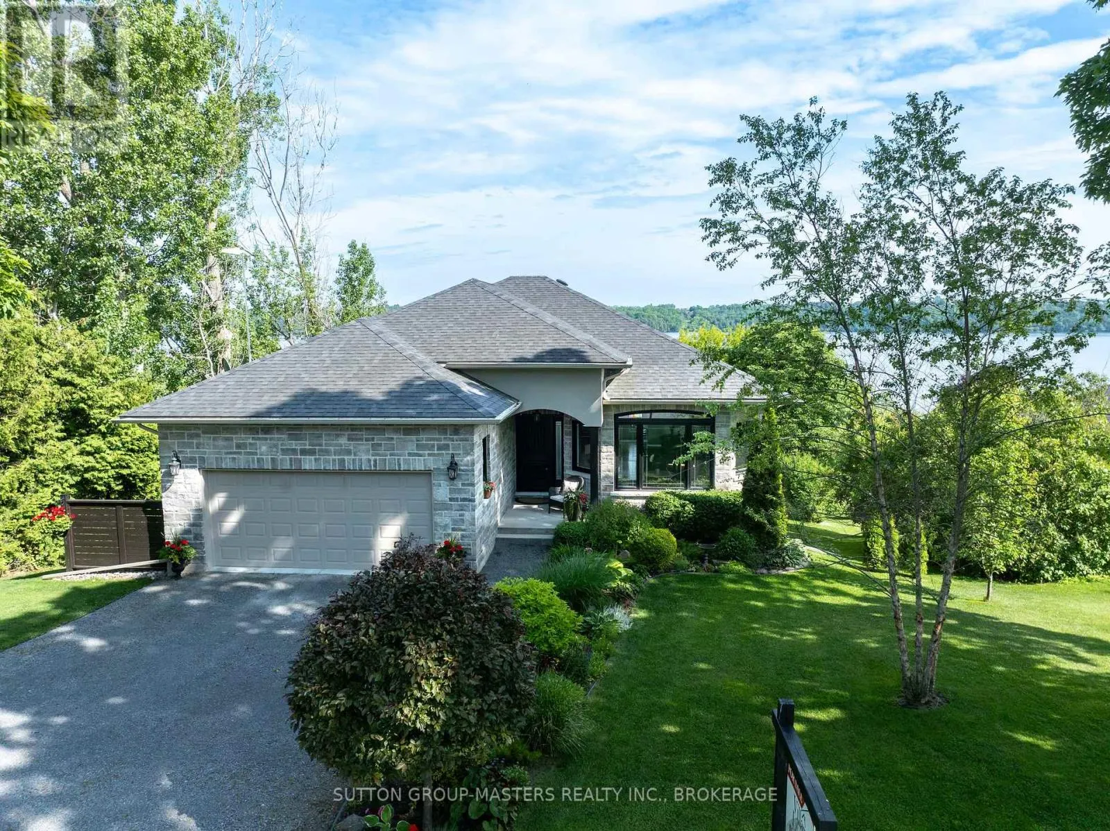 452 BAYSHORE ROAD