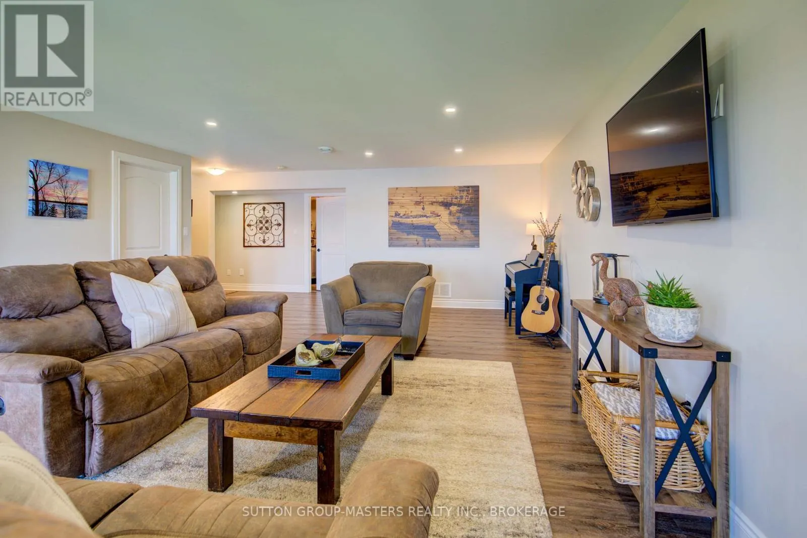 452 BAYSHORE ROAD