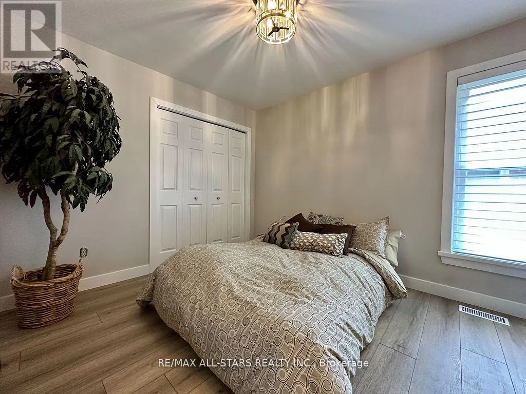 36 RUSSELL HILL ROAD