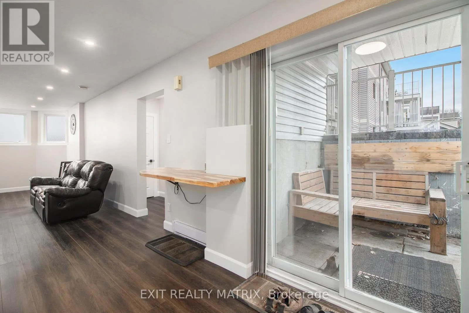 5C - 75 LAPOINTE BOULEVARD