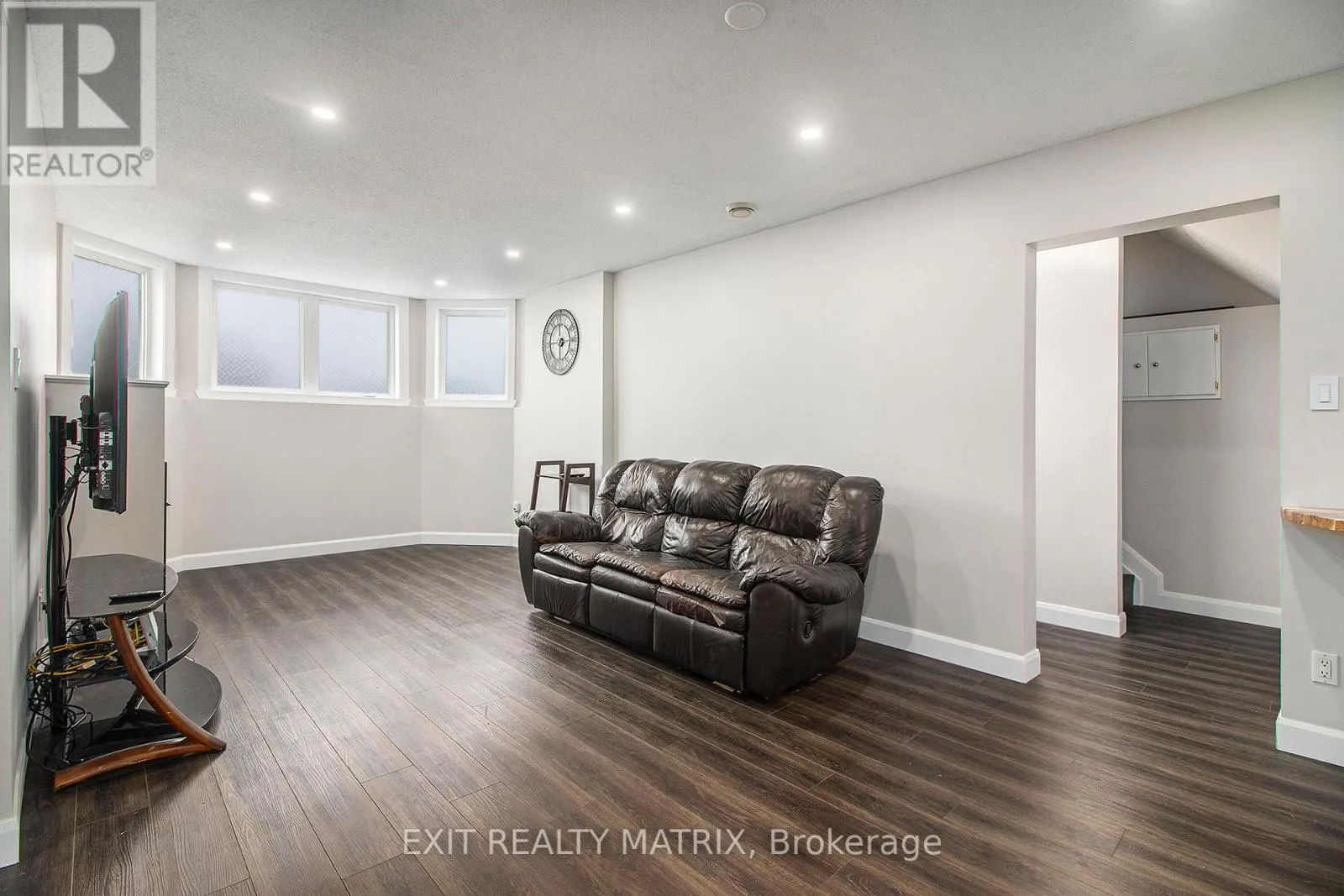 5C - 75 LAPOINTE BOULEVARD