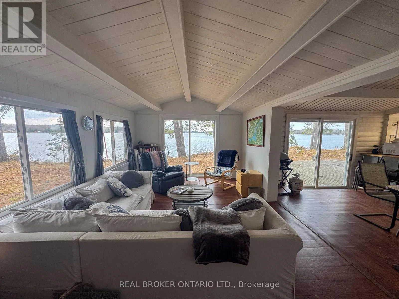 101 FAIRCLOUGH ISLAND