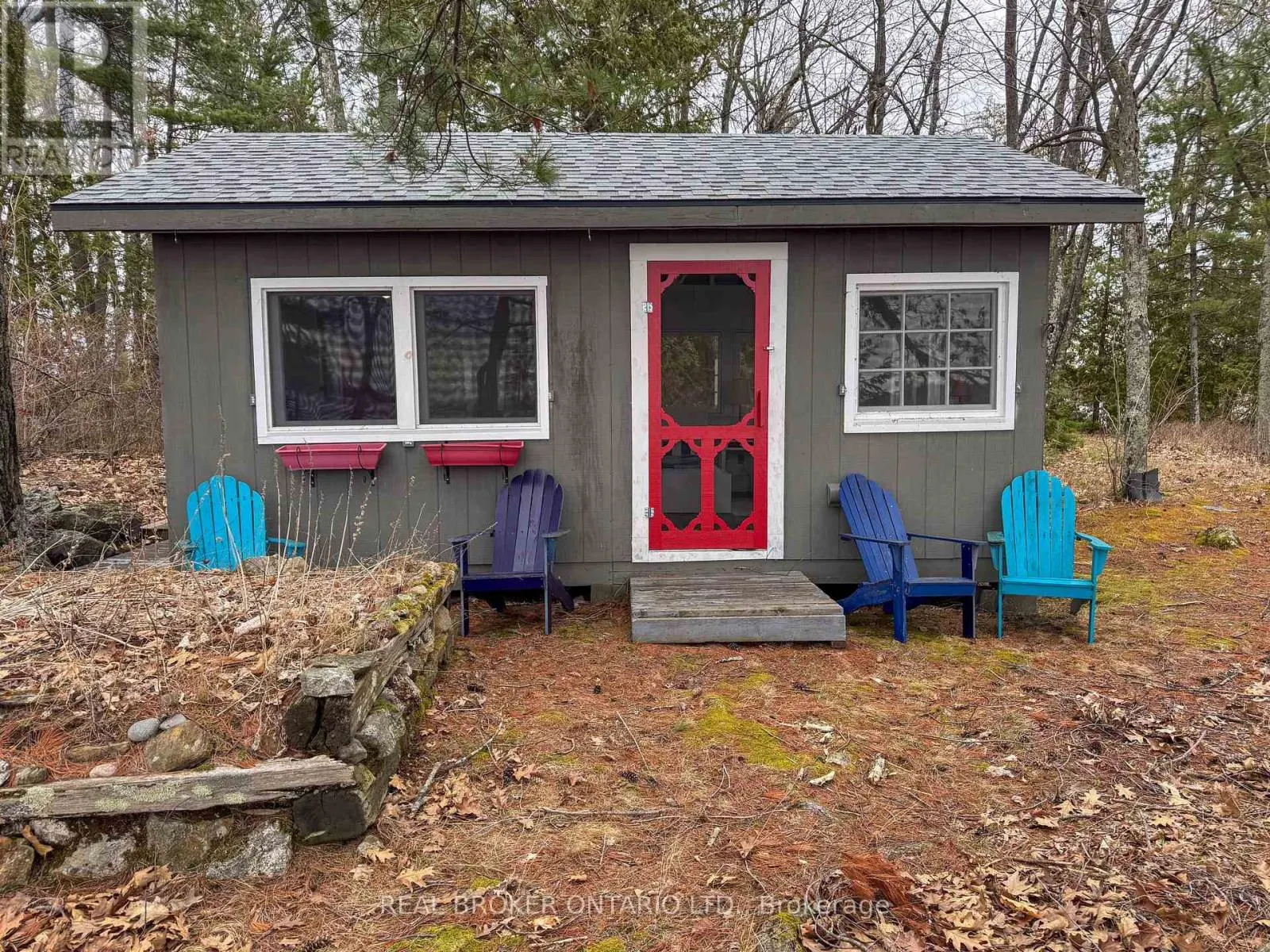 101 FAIRCLOUGH ISLAND