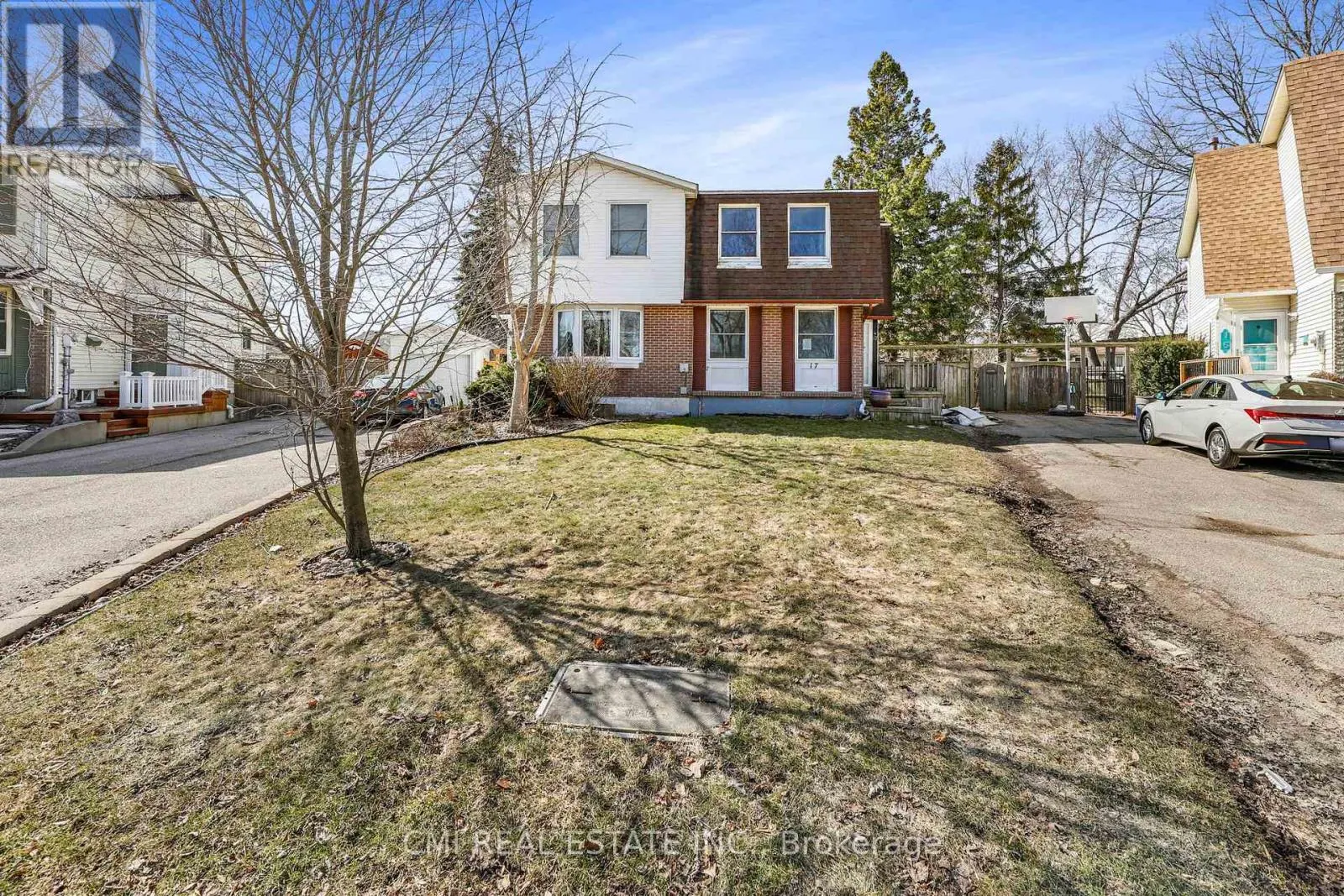 17 MAPLESTONE AVENUE