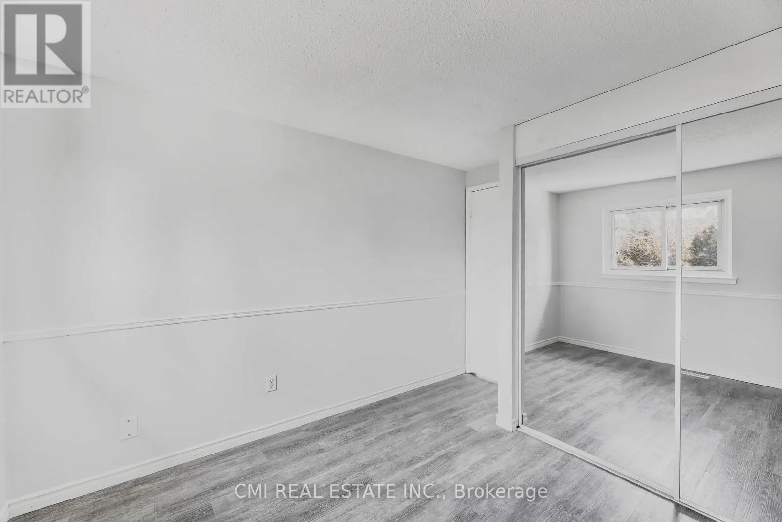 17 MAPLESTONE AVENUE