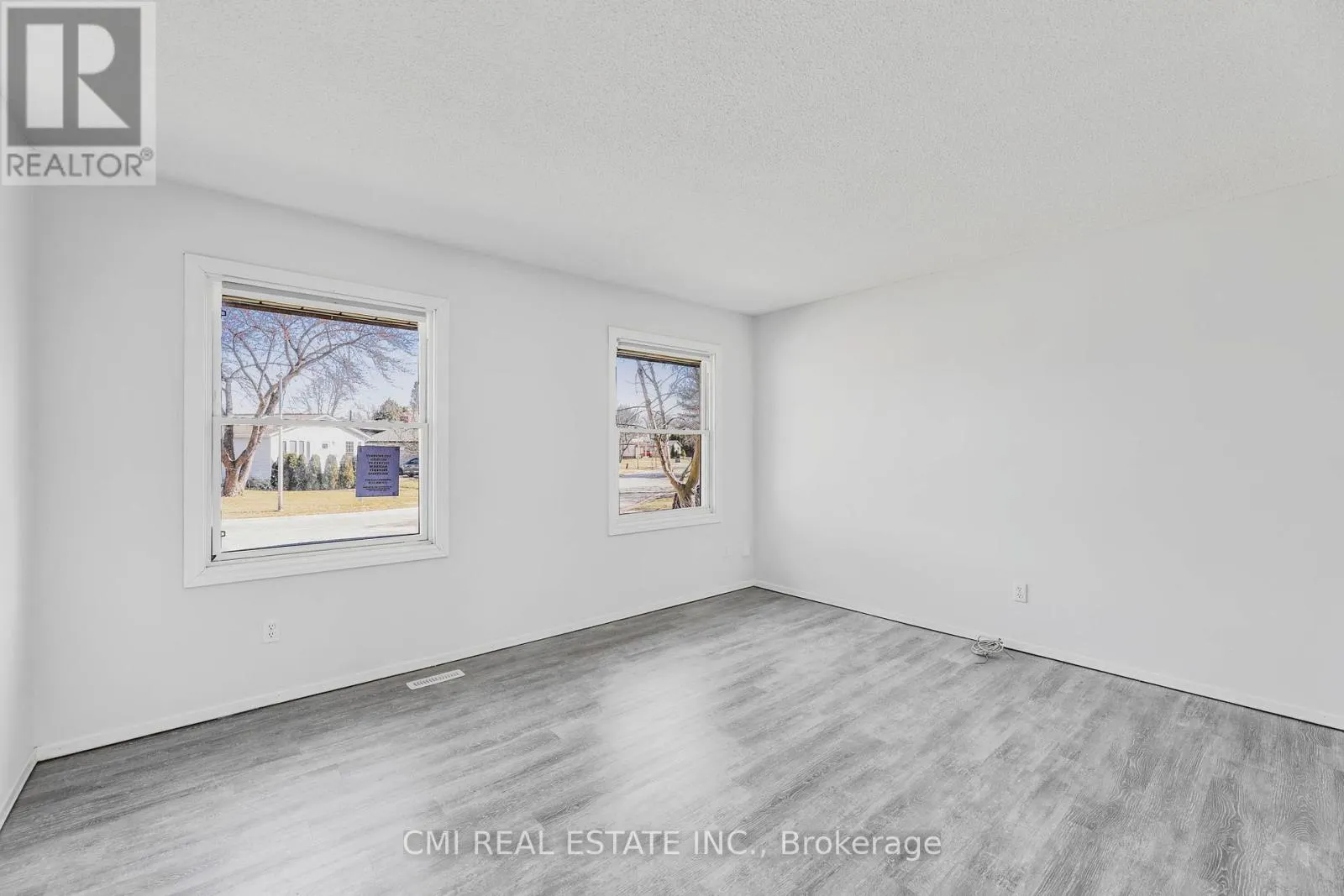 17 MAPLESTONE AVENUE