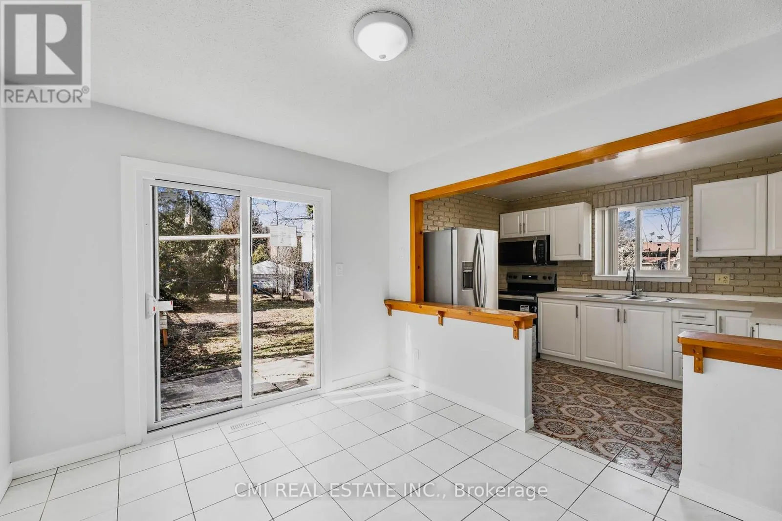 17 MAPLESTONE AVENUE