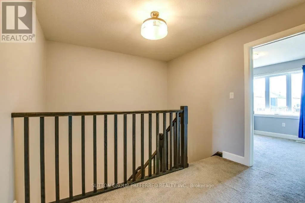 146 GILMOUR DRIVE