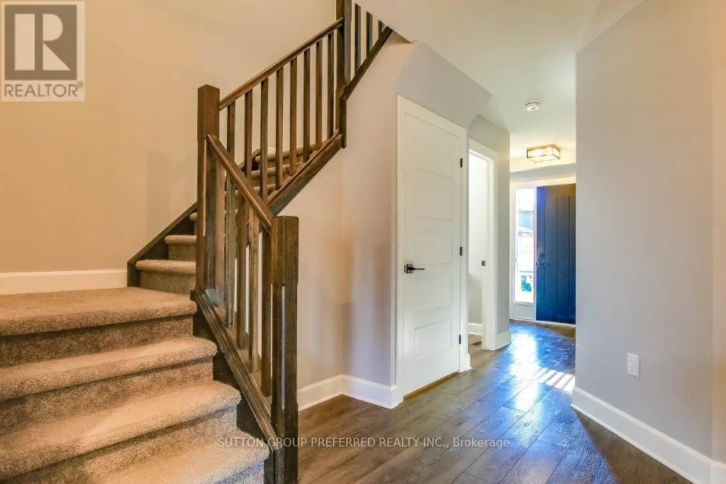 146 GILMOUR DRIVE