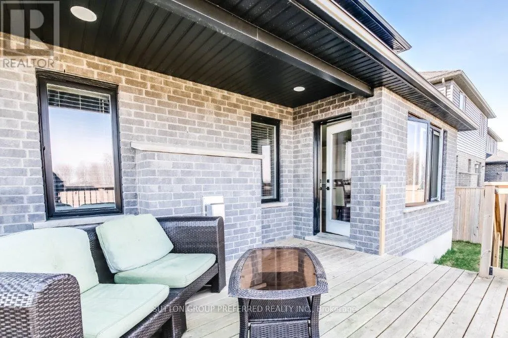 146 GILMOUR DRIVE