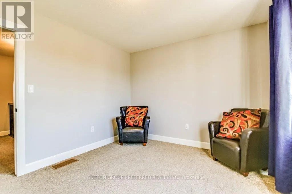 146 GILMOUR DRIVE