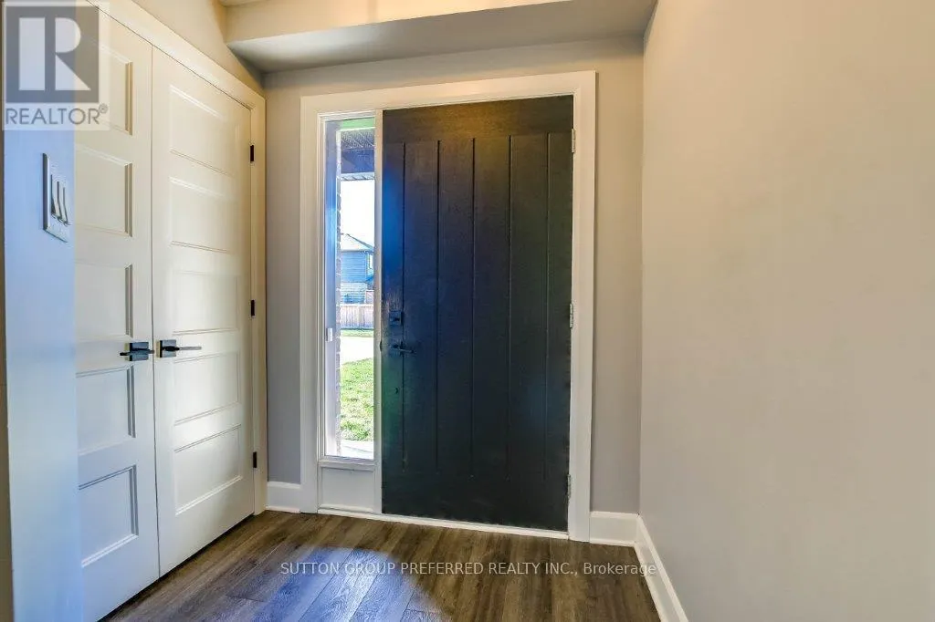 146 GILMOUR DRIVE