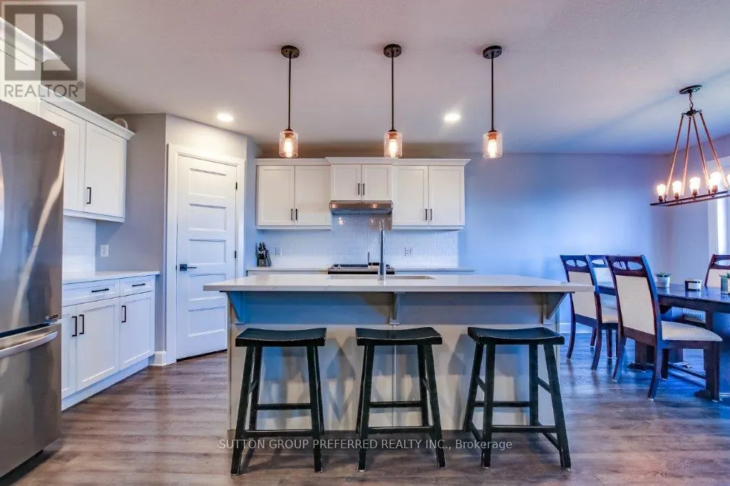 146 GILMOUR DRIVE