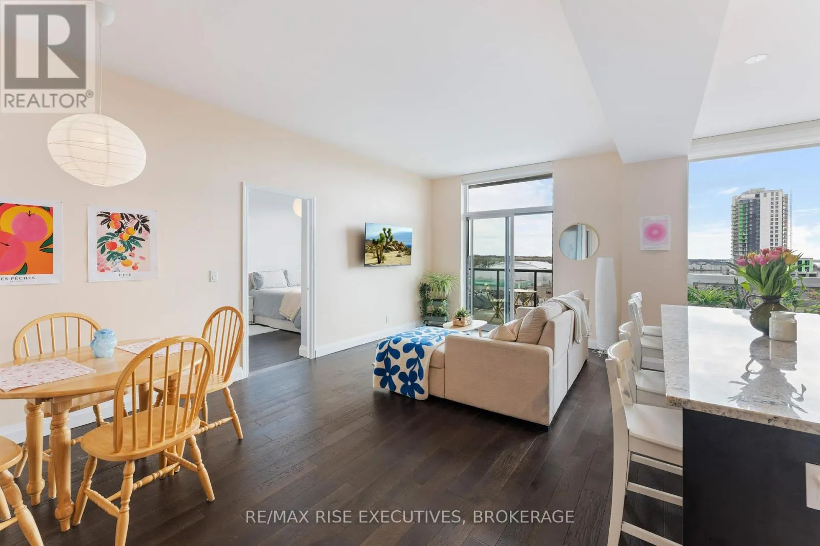 809 - 121 QUEEN STREET, #809
