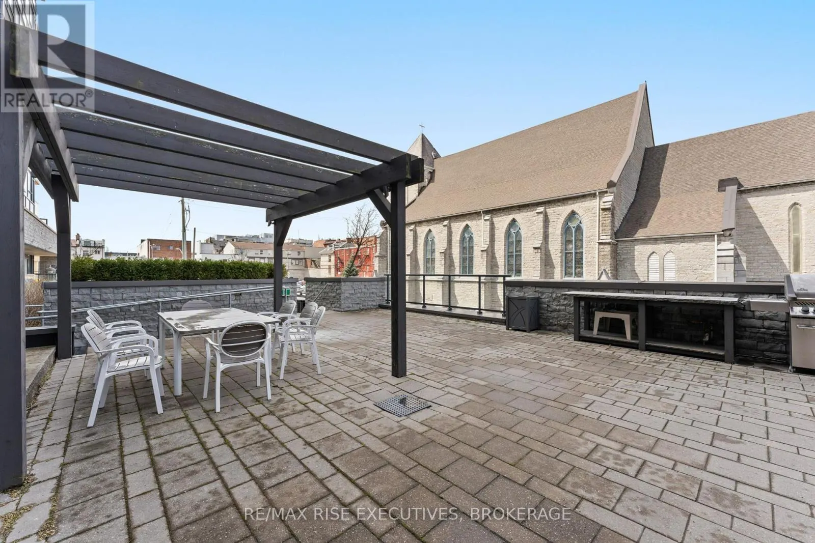 809 - 121 QUEEN STREET, #809